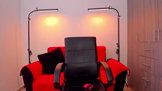 cloy baby   online show from 10.02.25