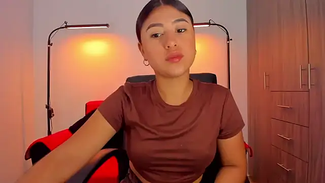 cloy baby   online show from 10.11.25