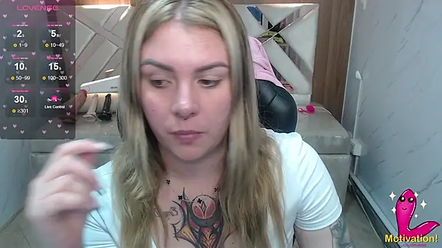 Paula b  online show from 05.14.26