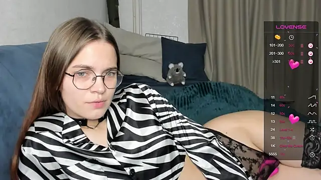 lina haall online show from 12.26.24