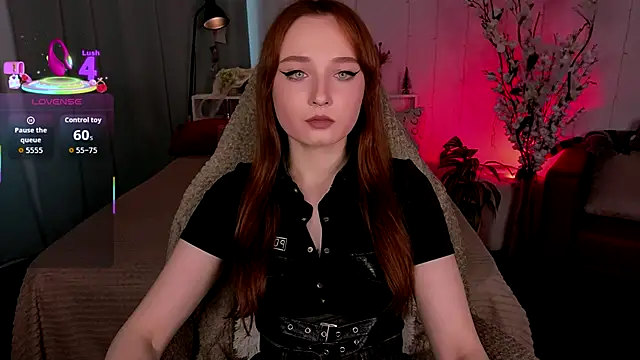 Emma Chery online show from 10.17.25