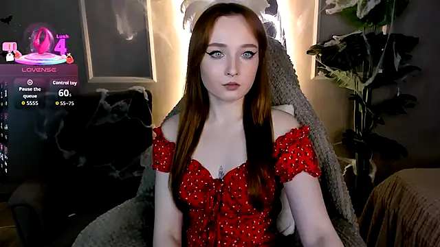 Emma Chery online show from 10.18.25