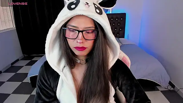 paula kawaiifu  online show from 01.20.25