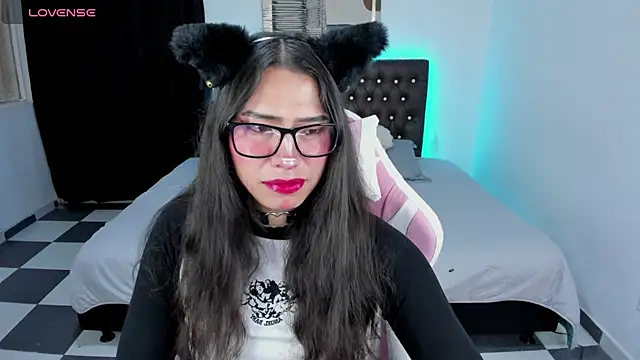 paula kawaiifu  online show from 02.09.25