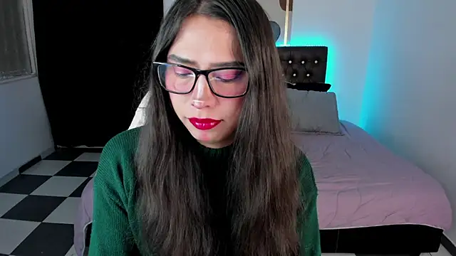 paula kawaiifu  online show from 02.22.25