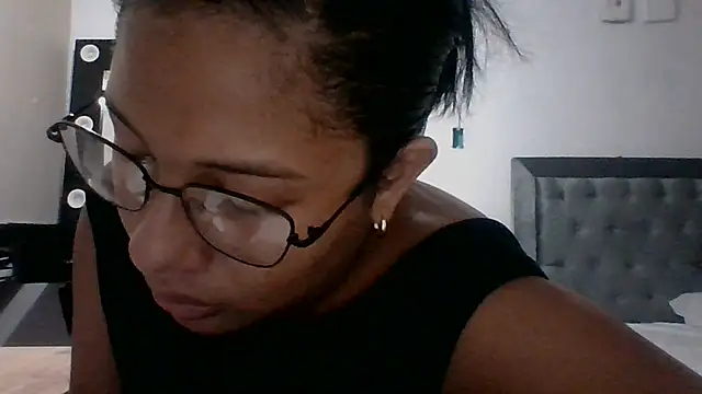 Kitra New online show from 04.18.26