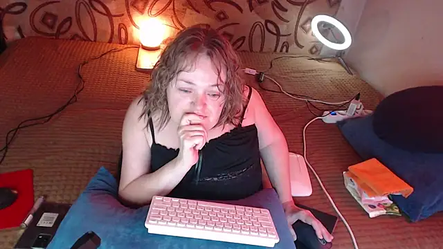 MiniNatalie online show from 01.19.25