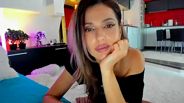 MissSmiley26 online show from 03.20.25