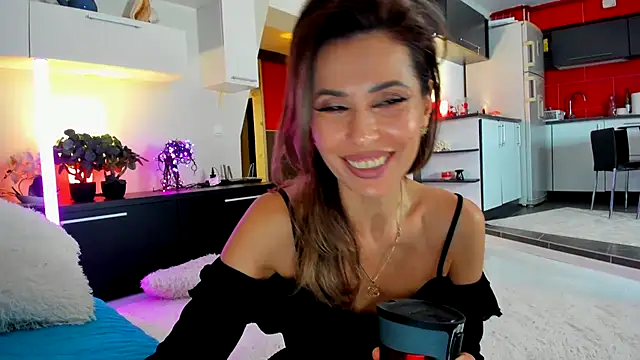 MissSmiley26 online show from 03.21.25