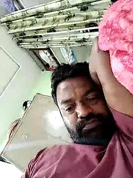 Snapshot of PVNRAO0831 chatting on 10.09.25 PVNRAO0831 online show from 10.09.25