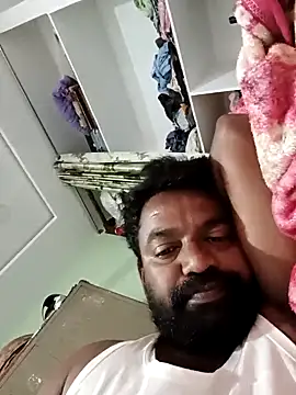 Snapshot of PVNRAO0831 chatting on 10.17.25 PVNRAO0831 online show from 10.17.25
