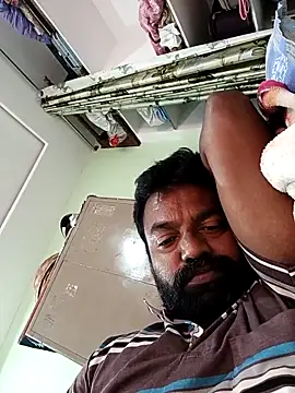 Snapshot of PVNRAO0831 chatting on 10.20.25 PVNRAO0831 online show from 10.20.25