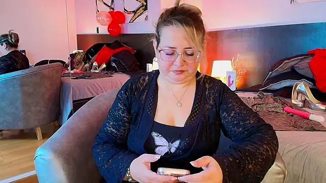 MartinaCaycedo online show from 02.09.25