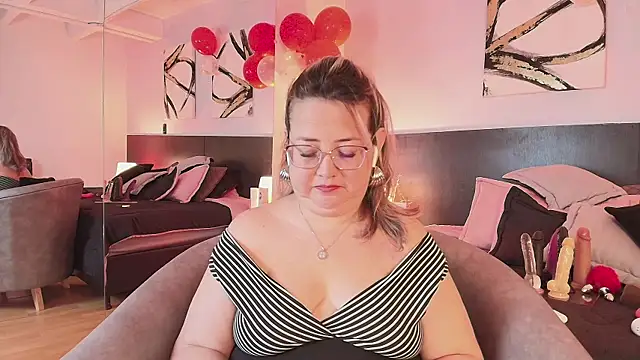 MartinaCaycedo online show from 02.15.25
