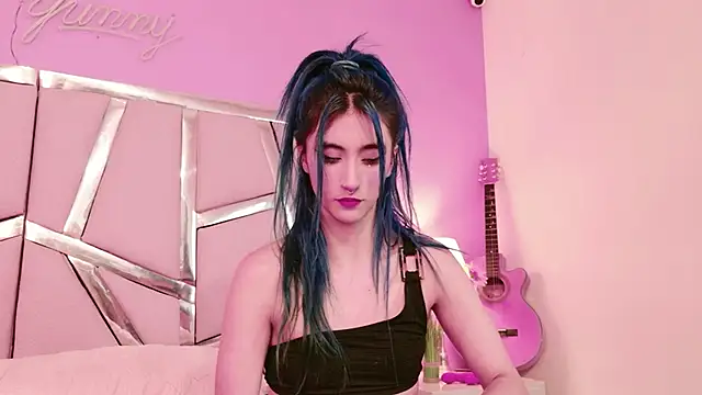 Lunapage online show from 10.02.25