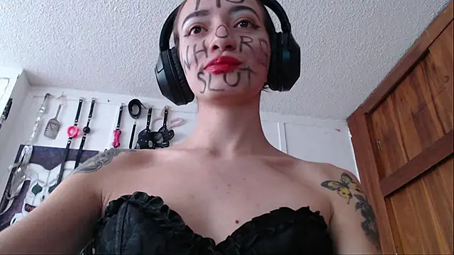 Eloise-brown online show from 01.08.25