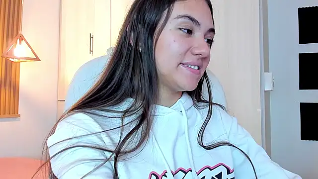 Snapshot of mia_nevaeh chatting on 01.30.25 mia nevaeh online show from 01.30.25