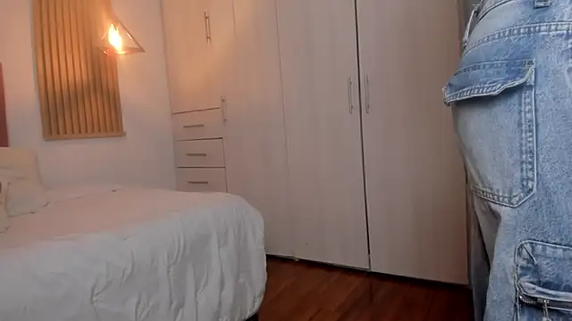 Snapshot of mia_nevaeh chatting on 02.09.25 mia nevaeh online show from 02.09.25