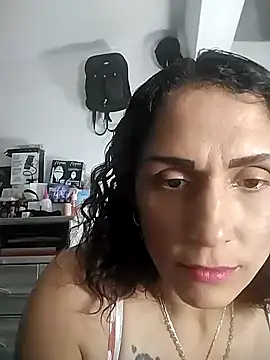 Corina hot online show from 12.12.24