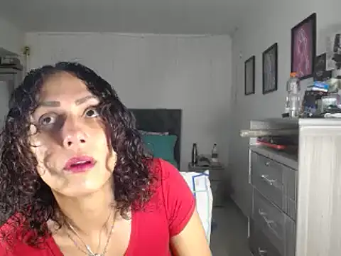 Corina hot online show from 01.03.25