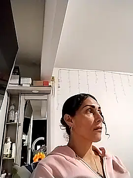 Corina hot online show from 01.23.25