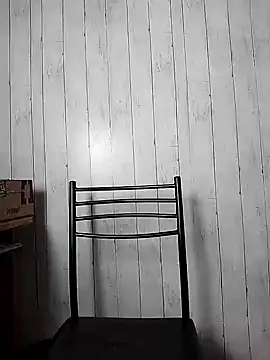 Snapshot of MaryannG chatting on 12.31.24 MaryannG online show from 12.31.24