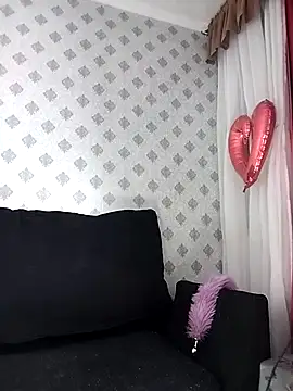 Snapshot of MaryannG chatting on 02.06.25 MaryannG online show from 02.06.25