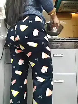 Snapshot of Manpreet_kaur21 chatting on 12.21.24 Manpreet kaur21 online show from 12.21.24