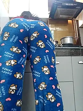 Snapshot of Manpreet_kaur21 chatting on 12.30.24 Manpreet kaur21 online show from 12.30.24