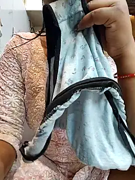 Snapshot of Manpreet_kaur21 chatting on 02.02.25 Manpreet kaur21 online show from 02.02.25