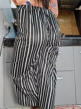 Snapshot of Manpreet_kaur21 chatting on 02.22.25 Manpreet kaur21 online show from 02.22.25