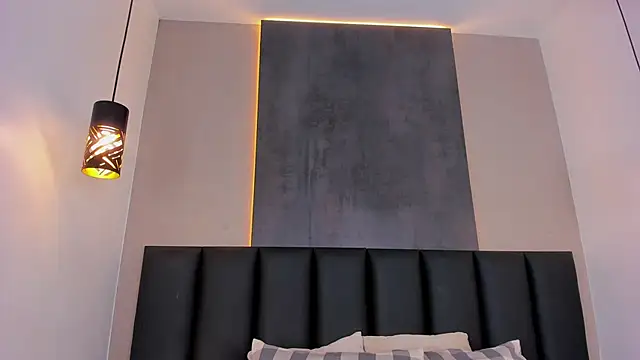 AmyPalmmer online show from 10.21.25