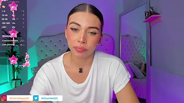 charlotte  grey online show from 01.03.25