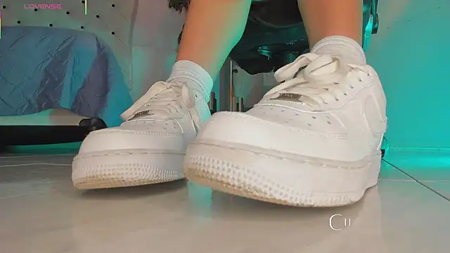 charlotte  grey online show from 01.15.26