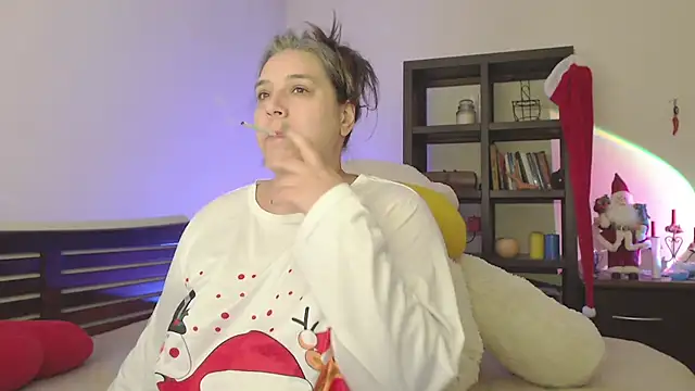 Snapshot of Niter chatting on 12.16.24 Niter online show from 12.16.24