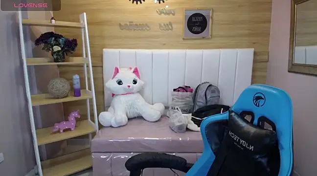 marilin a online show from 12.24.24