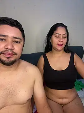 Snapshot of mayemarc chatting on 07.19.26 mayemarc online show from 07.19.26