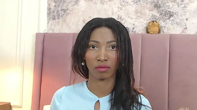 Snapshot of SabrinaDevill chatting on 10.09.25 SabrinaDevill online show from 10.09.25