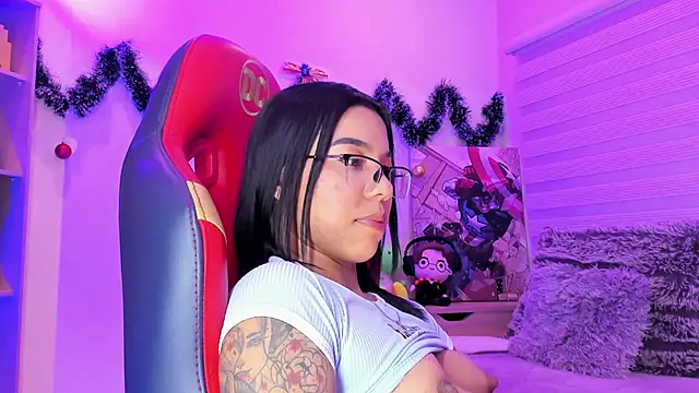 madelyn rose  online show from 01.09.25