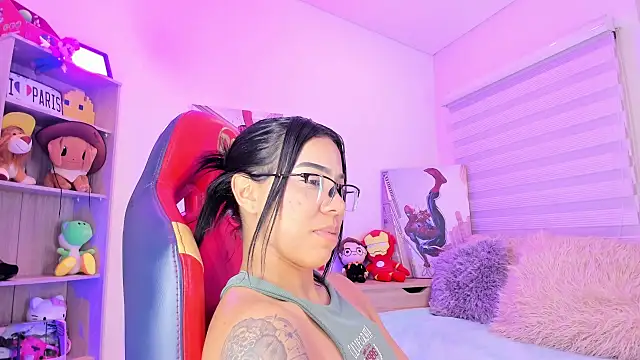 madelyn rose  online show from 02.22.25