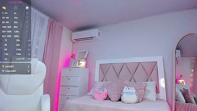 Snapshot of ania_sweet18 chatting on 02.20.25 ania sweet18 online show from 02.20.25