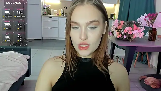 CarolineLovers online show from 12.08.24