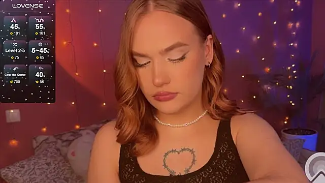 CarolineLovers online show from 02.28.25