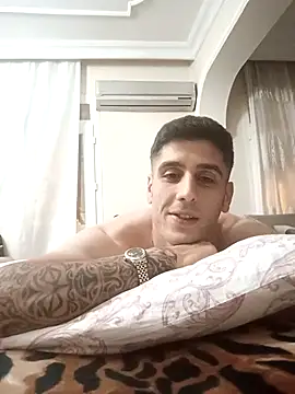 arenn1997 online show from 10.16.25