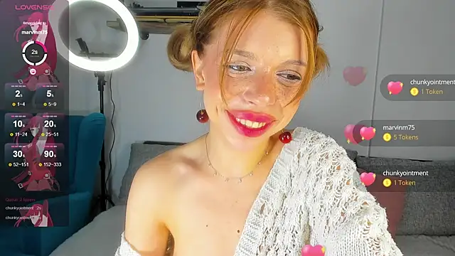 Snapshot of Hannah_Carr chatting on 10.02.25 Hannah Carr online show from 10.02.25