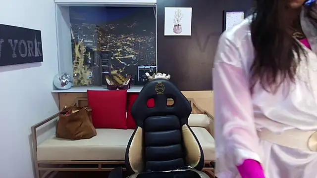 enderlis online show from 02.19.25