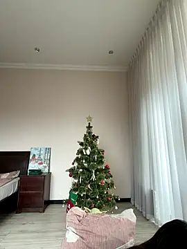 Hott Lolla online show from 12.23.25