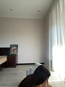 Hott Lolla online show from 06.20.26