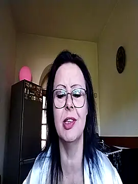 Snapshot of Judithmilf chatting on 09.21.25 Judithmilf online show from 09.21.25