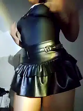 xmoira3x online show from 12.14.24